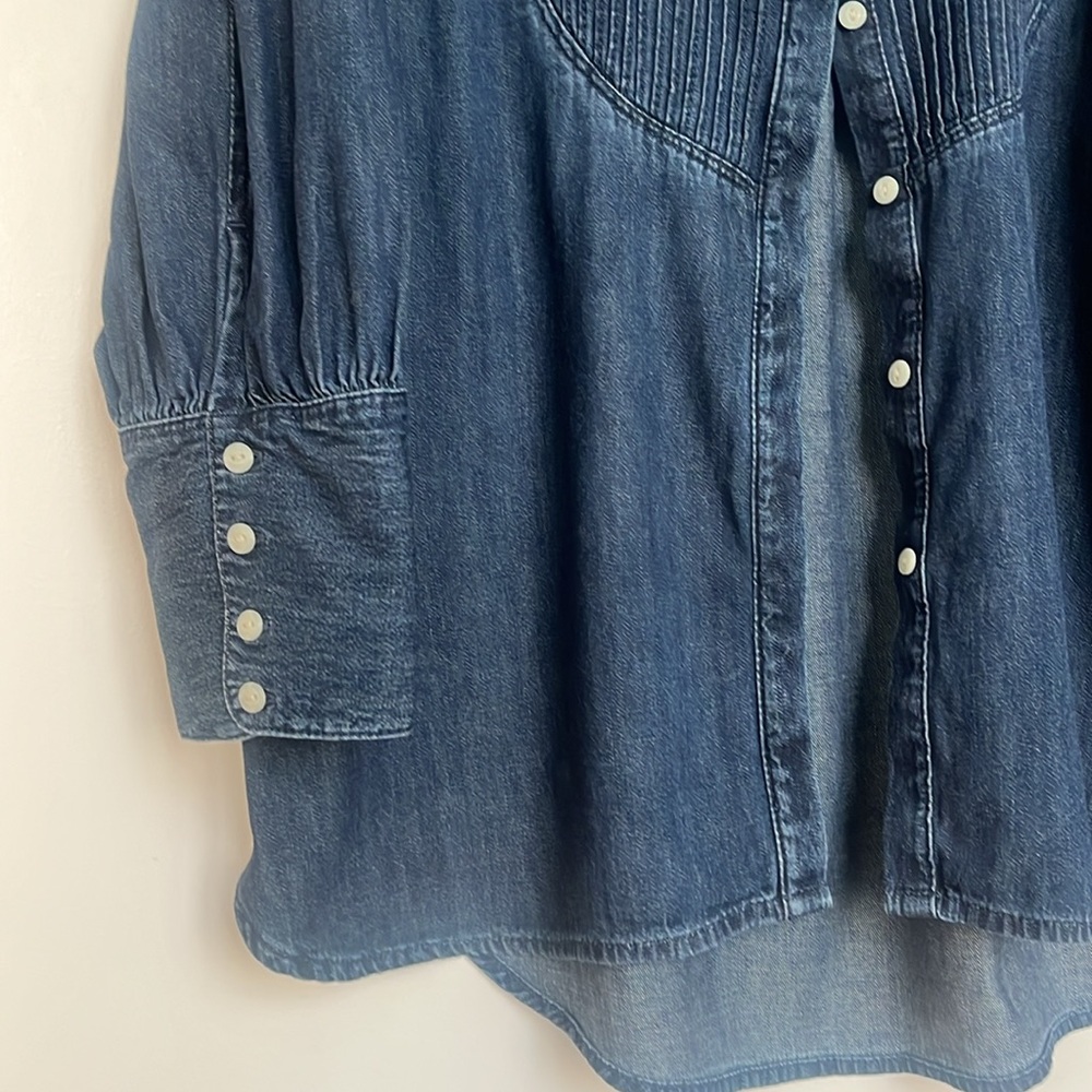 GAP Blue Button Down Shirt with Mandarin Collar and 3/4 Sleeves - Picture 7 of 10